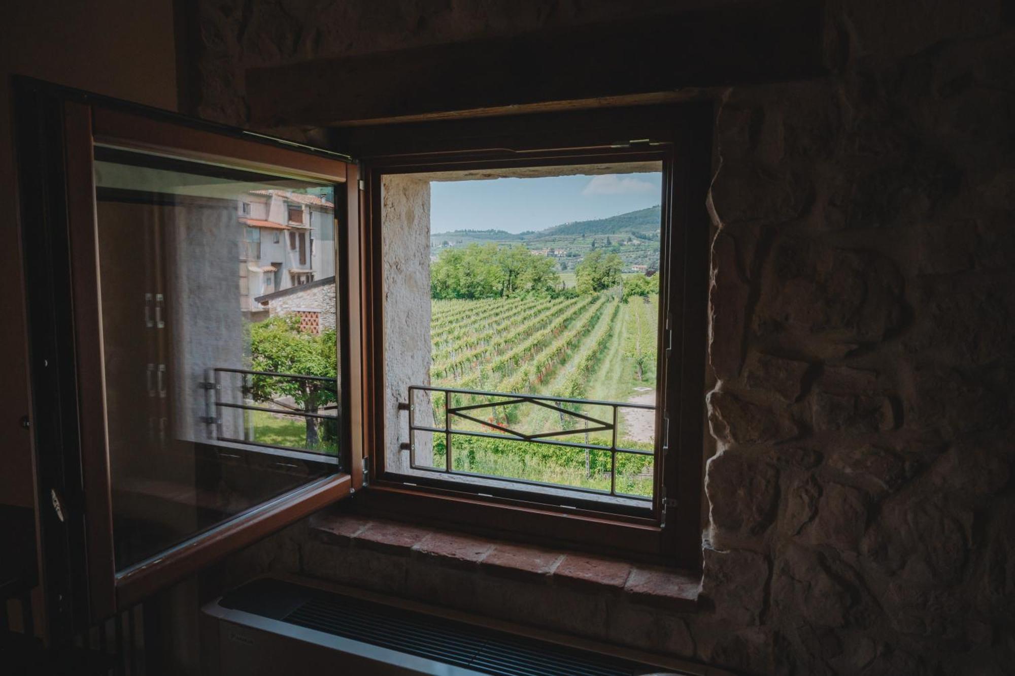 Agriturismo Valentina Cubi Fumane Bagian luar foto